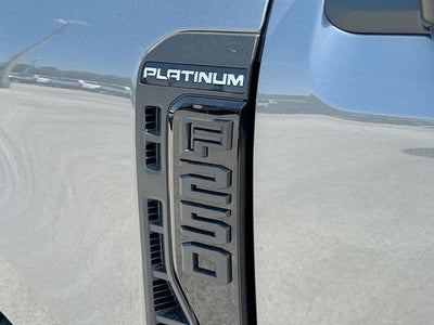 2026 Ford F-250SD Platinum 4WD CREW CAB