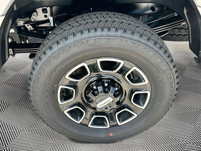 2026 Ford F-250SD Platinum 4WD CREW CAB