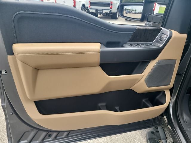 2026 Ford F-250SD Lariat 4WD CREW CAB