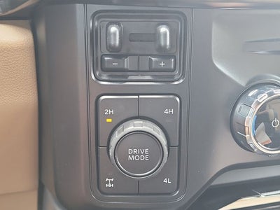2026 Ford F-250SD Lariat 4WD CREW CAB