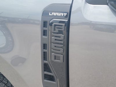 2026 Ford F-250SD Lariat 4WD CREW CAB
