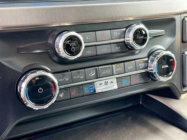 2026 Ford F-250SD Platinum 4WD CREW CAB