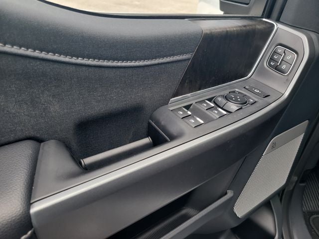 2026 Ford F-250SD Lariat 4WD CREW CAB