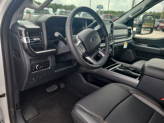 2026 Ford F-250SD Lariat 4WD CREW CAB