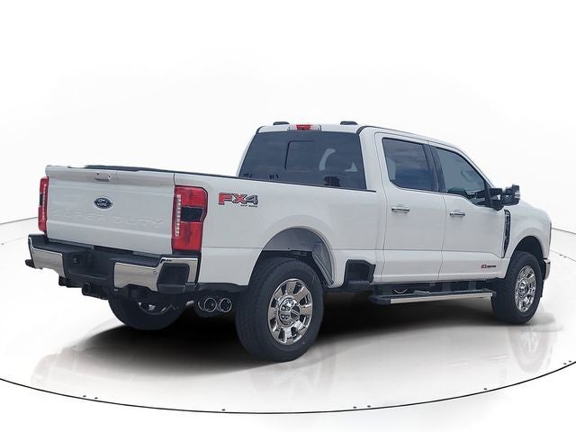 2026 Ford F-250SD Lariat 4WD CREW CAB