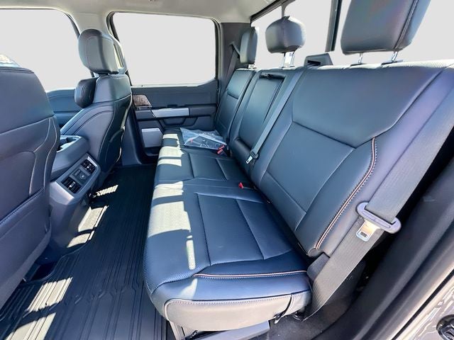 2026 Ford F-250SD Lariat 4WD CREW CAB