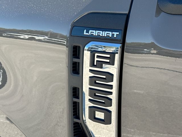 2026 Ford F-250SD Lariat 4WD CREW CAB