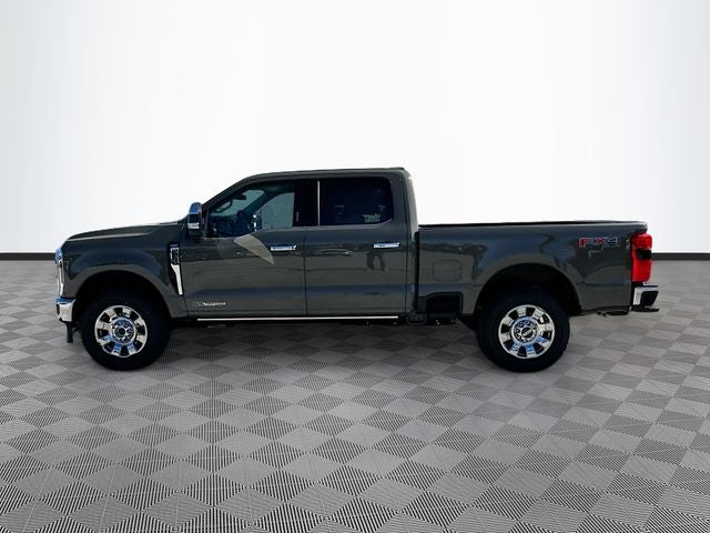 2026 Ford F-250SD Lariat 4WD CREW CAB