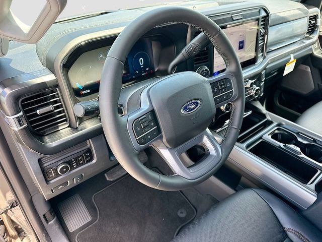 2026 Ford F-250SD Lariat 4WD CREW CAB