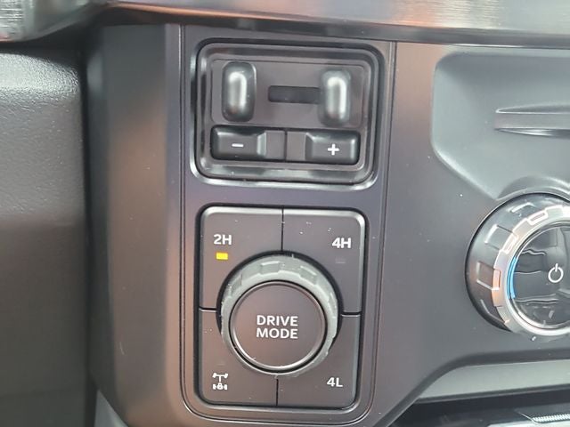 2026 Ford F-250SD Lariat 4WD CREW CAB