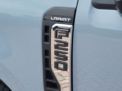 2026 Ford F-250SD Lariat 4WD CREW CAB