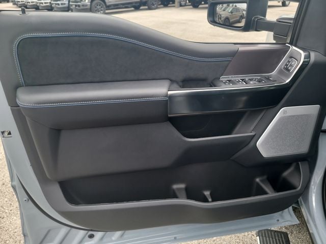 2026 Ford F-250SD Platinum 4WD CREW CAB