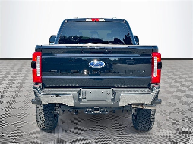 2026 Ford F-250SD Lariat 4WD CREW CAB LIFTED / WHEELS & TIRES