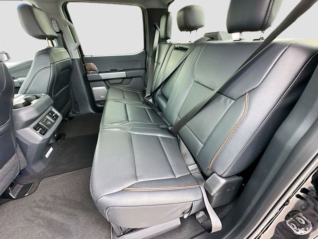 2026 Ford F-250SD Lariat 4WD CREW CAB