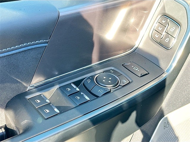 2026 Ford F-250SD Platinum 4WD CREW CAB