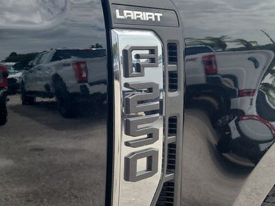2026 Ford F-250SD Lariat 4WD CREW CAB