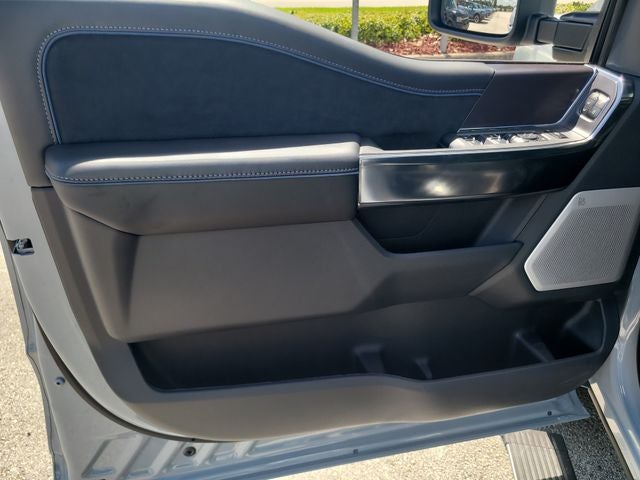 2026 Ford F-250SD Platinum 4WD CREW CAB