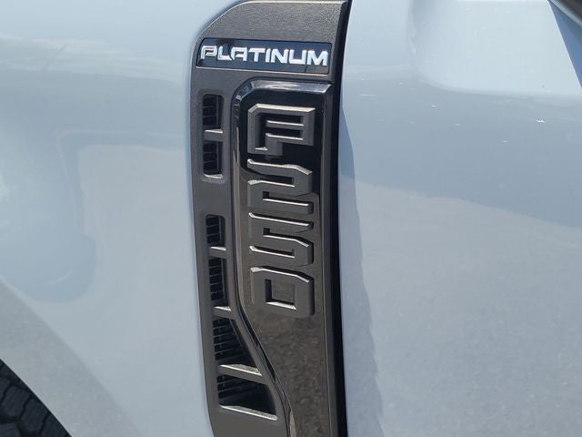 2026 Ford F-250SD Platinum 4WD CREW CAB