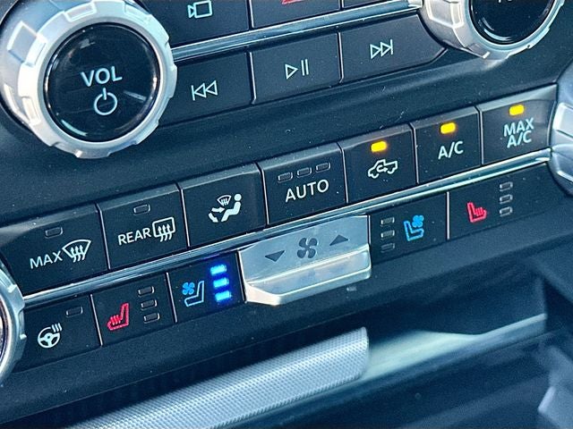 2025 Ford F-250SD Platinum 6.7 DIESEL