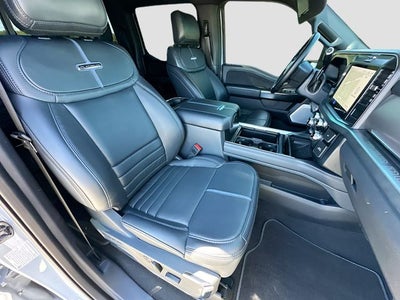 2025 Ford F-250SD Platinum 6.7 DIESEL