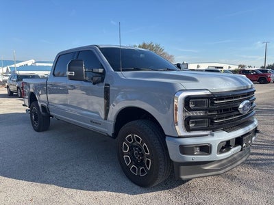 2025 Ford F-250SD Platinum 6.7 DIESEL