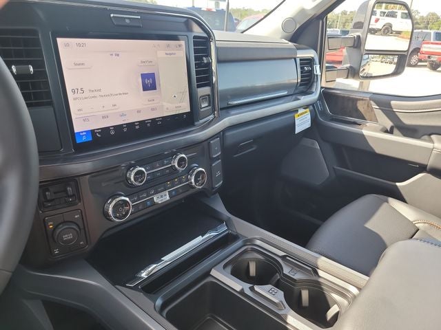 2026 Ford F-250SD Lariat 4WD CREW CAB