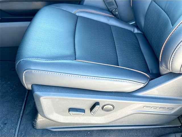 2026 Ford F-250SD Lariat 4WD CREW CAB