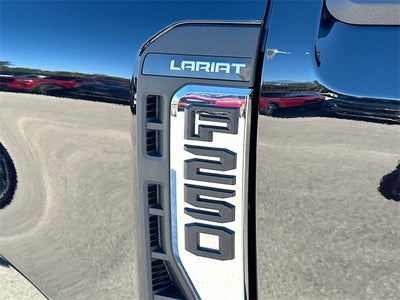 2026 Ford F-250SD Lariat 4WD CREW CAB