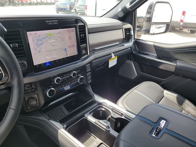 2026 Ford F-250SD Platinum 4WD CREW CAB