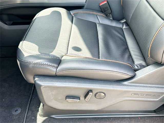 2026 Ford F-250SD Lariat 4WD CREW CAB