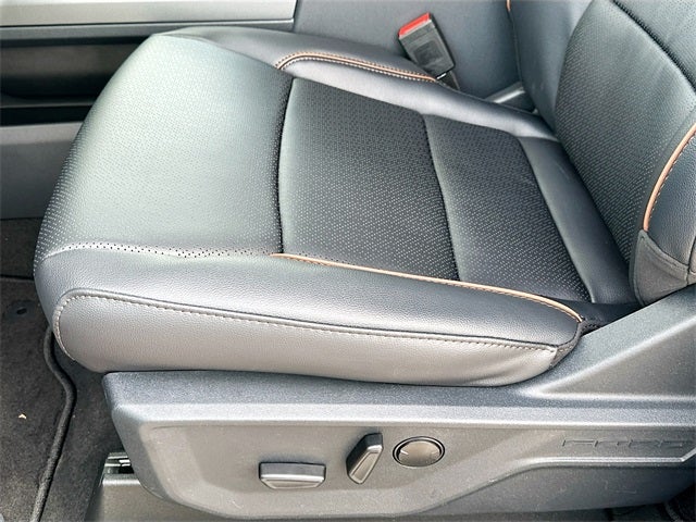 2026 Ford F-250SD Lariat 4WD CREW CAB