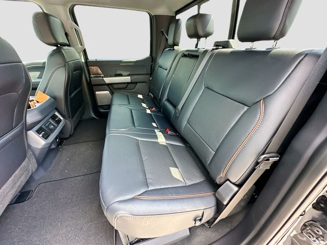 2026 Ford F-250SD Lariat 4WD CREW CAB