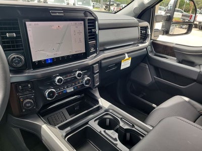 2026 Ford F-250SD Lariat 4WD CREW CAB