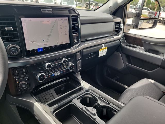 2026 Ford F-250SD Lariat 4WD CREW CAB