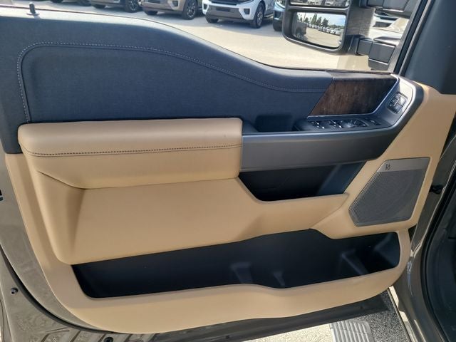 2026 Ford F-250SD Lariat 4WD CREW CAB