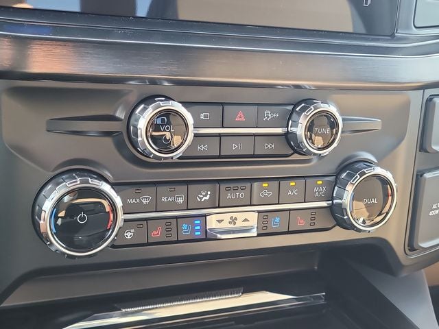 2026 Ford F-250SD Lariat 4WD CREW CAB