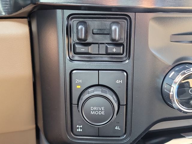 2026 Ford F-250SD Lariat 4WD CREW CAB