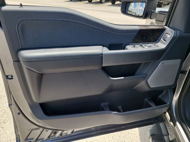 2026 Ford F-250SD Lariat 4WD CREW CAB
