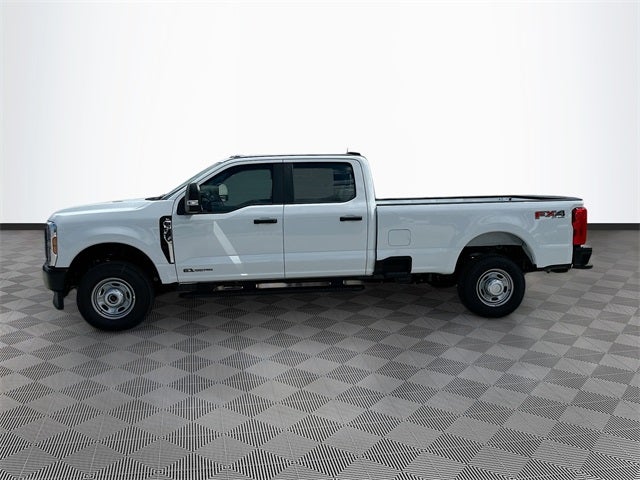 2025 Ford F-250SD XL 4WD CREW CAB