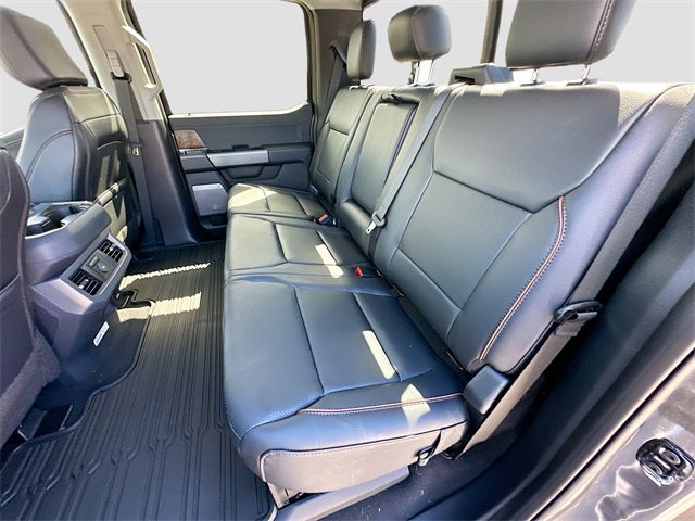 2026 Ford F-250SD Lariat 4WD CREW CAB