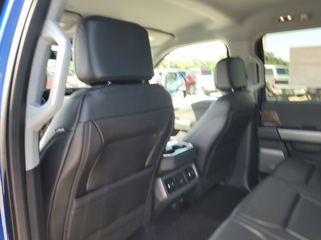 2026 Ford F-250SD Lariat 4WD CREW CAB
