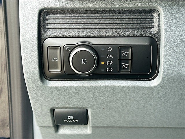 2025 Ford F-250SD XL STX 6.7 DIESEL