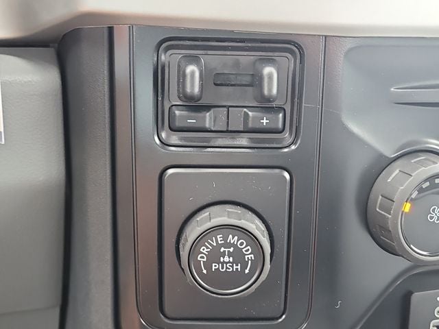 2026 Ford F-350SD XL 2WD CREW CAB