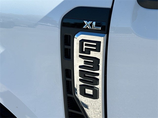 2026 Ford F-350SD XL 4WD CREW CAB