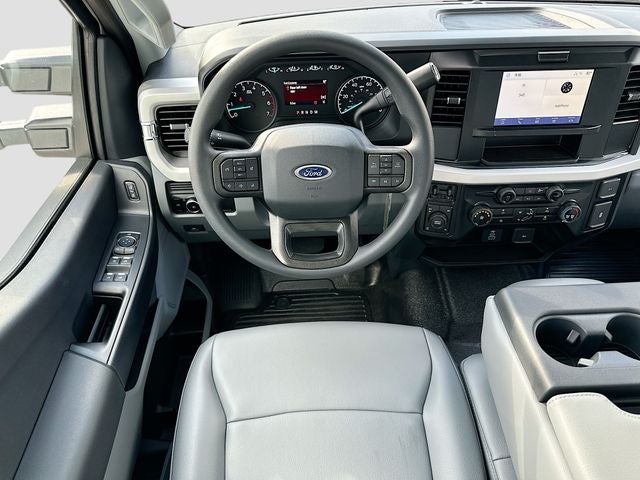 2026 Ford F-350SD XL 4WD CREW CAB