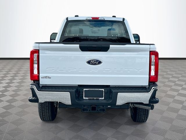 2026 Ford F-350SD XL 4WD CREW CAB