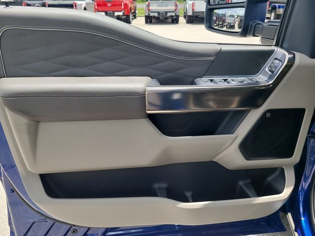 2026 Ford F-350SD Platinum CREW CAB / LIFTED 4X4
