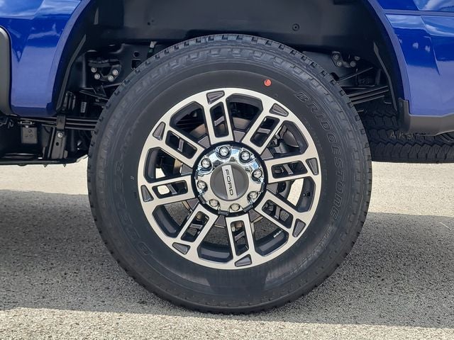 2026 Ford F-350SD Platinum CREW CAB / LIFTED 4X4