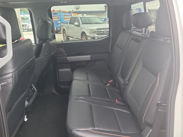 2025 Ford F-350SD Lariat 4WD CREW CAB