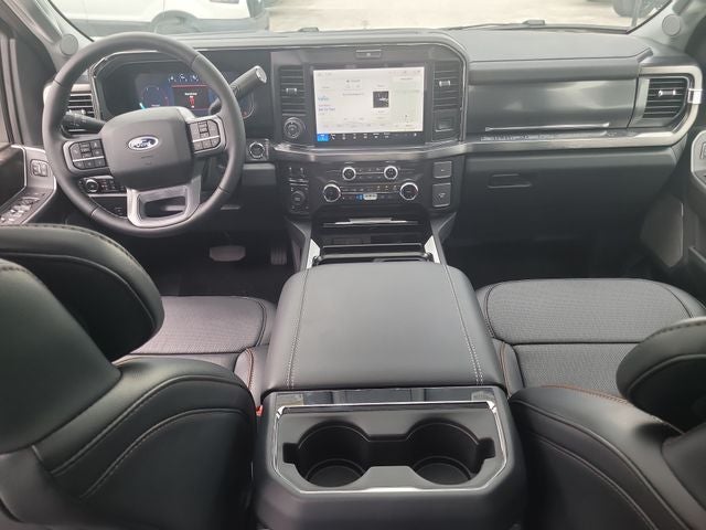 2025 Ford F-350SD Lariat 4WD CREW CAB